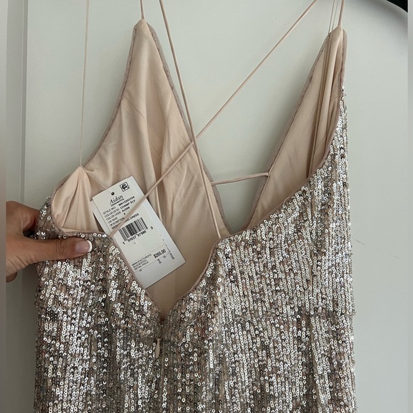 NWT Aiden Mattox Champagne Sequin Gown - Picture 4 of 4